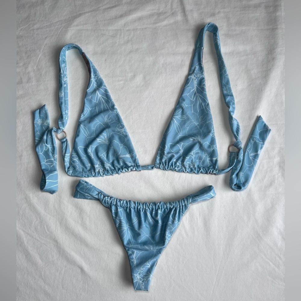 Moʻorea Acacia Bikini